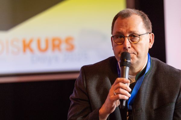 diskurs-days-20250327-1088A025849-F65F-0F2A-15A2-02C54601C762.jpg