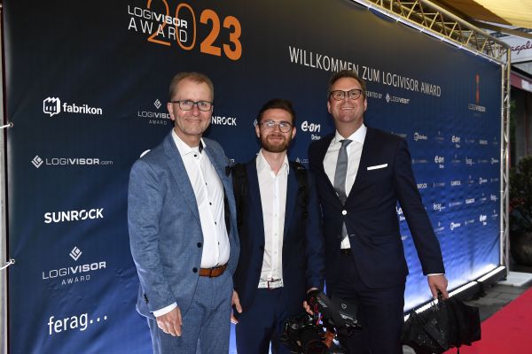 2023logivisor-award13279910F8B-C3D4-3033-83F4-C693E128A1B8.jpg